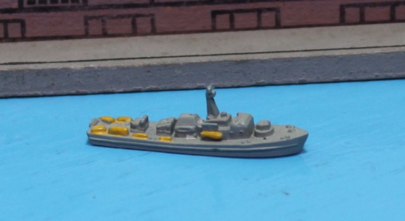 Kleines Kampfschiff "Ariadne" (1 St.) D 1960 Delphin D 6